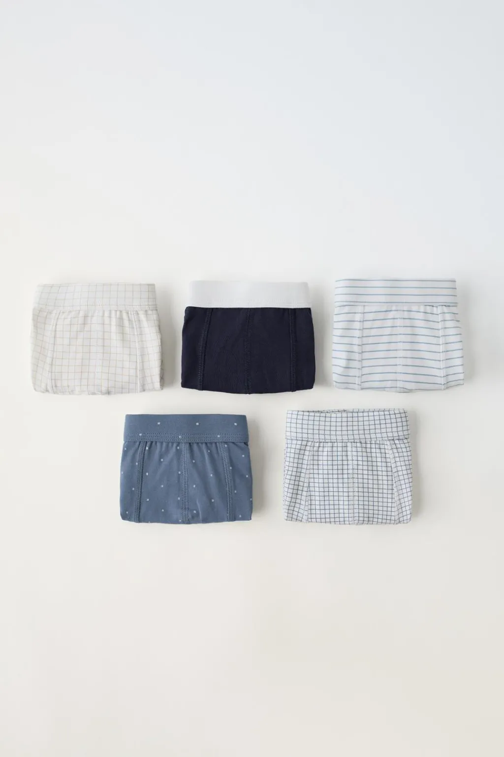 Niños ZARA 6 - 14 Años·Ropa Interior / Calcetines<6-14 AÑOS/ PACK CINCO BÓXER CUADROS Y RAYAS