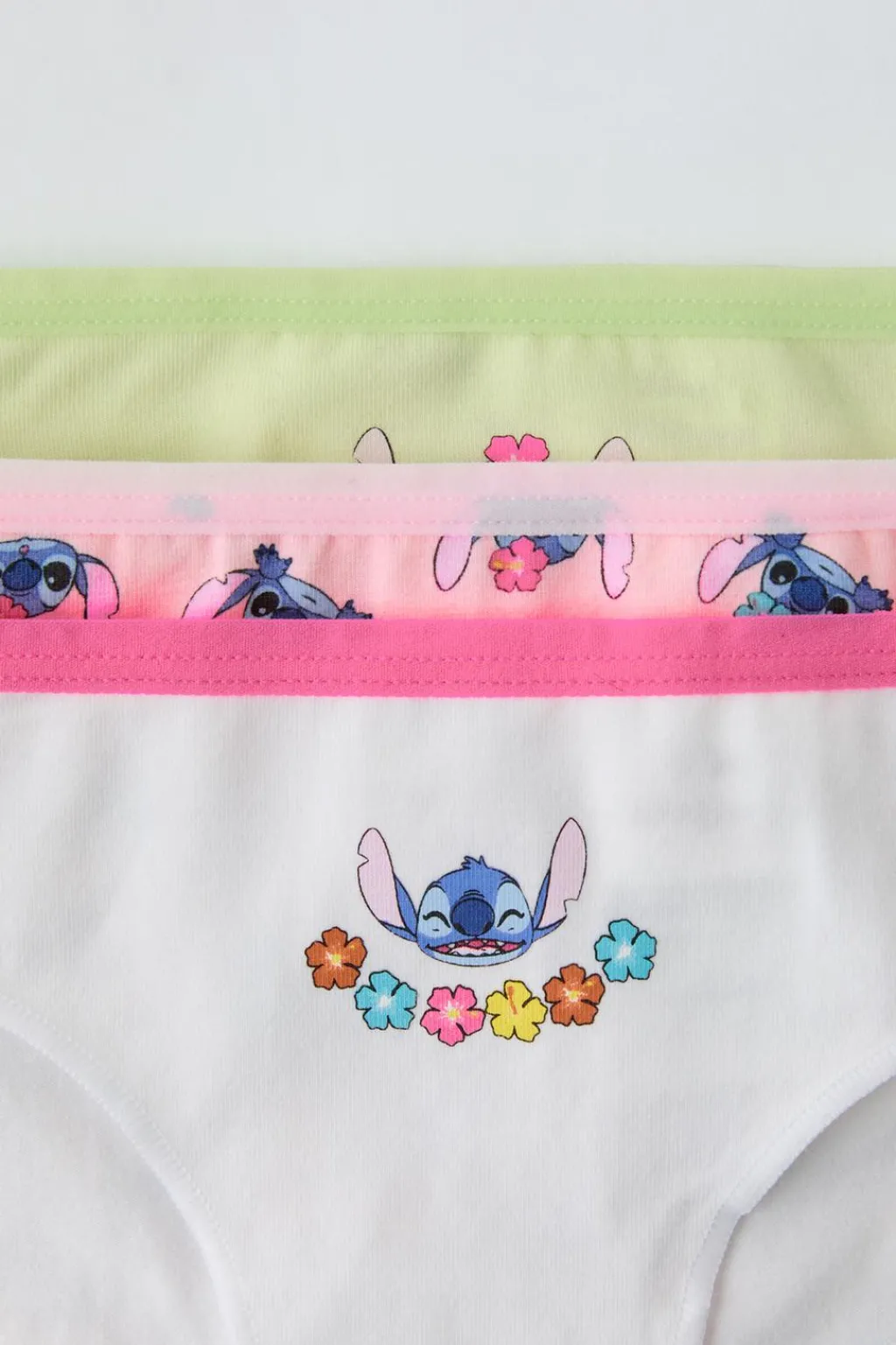 Niños ZARA 1½ - 6 Años·Licencias|1½ - 6 Años·Ropa Interior / Calcetines<2-6 AÑOS/ PACK TRES BRAGUITAS LILO & STITCH © DISNEY