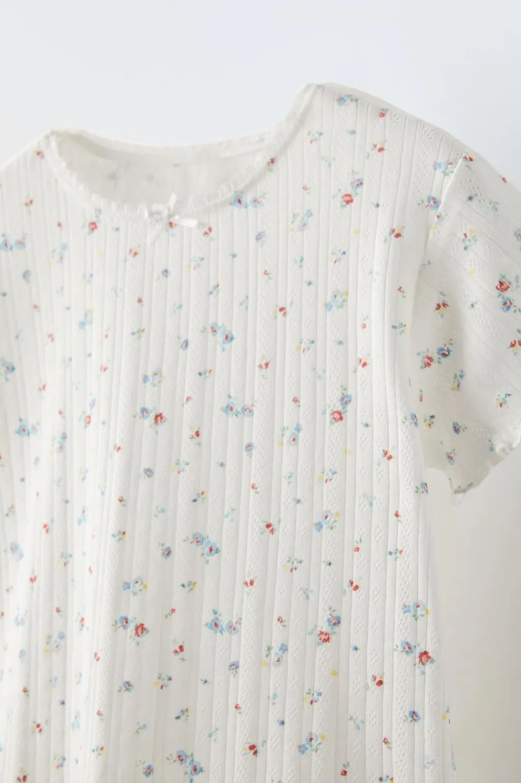 Niños ZARA 1½ - 6 Años·Pijamas<18 MESES - 6 AÑOS/ PIJAMA CALADOS FLORECITAS