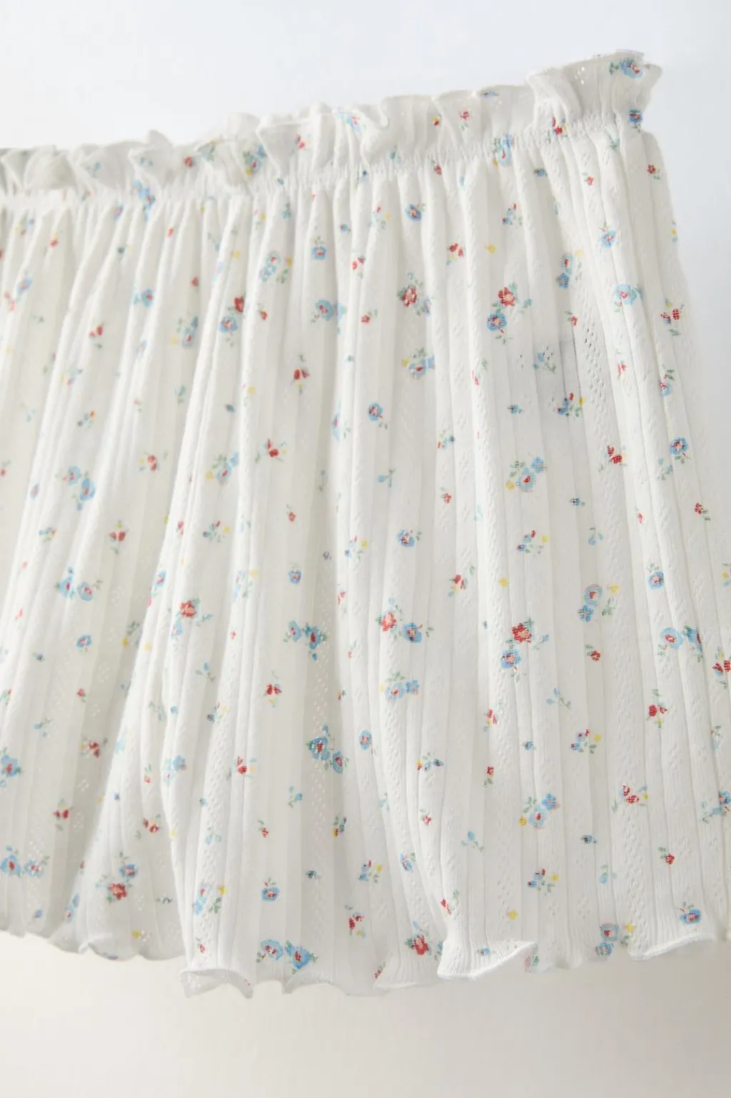 Niños ZARA 1½ - 6 Años·Pijamas<18 MESES - 6 AÑOS/ PIJAMA CALADOS FLORECITAS