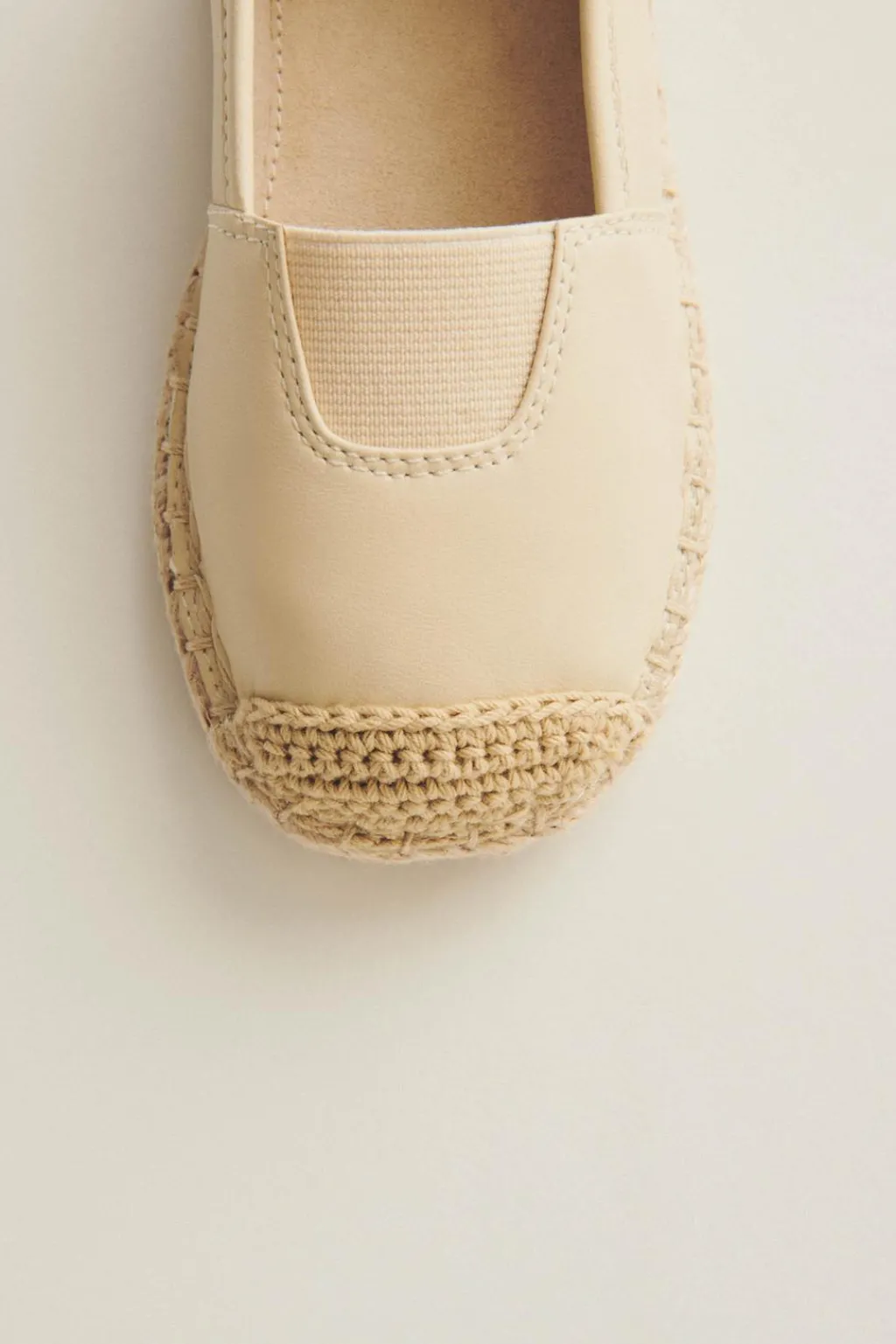 Niños ZARA 1½ - 6 Años·Zapatos|1½ - 6 Años·Zapatos<ALPARGATA PIEL
