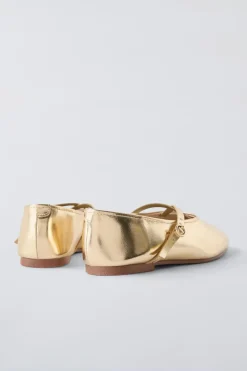 Niños ZARA 6 - 14 Años·Zapatos<BAILARINA METALIZADA