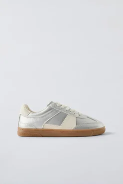 Niños ZARA 6 - 14 Años·Zapatos|6 - 14 Años·Zapatos<BAMBA METALIZADA