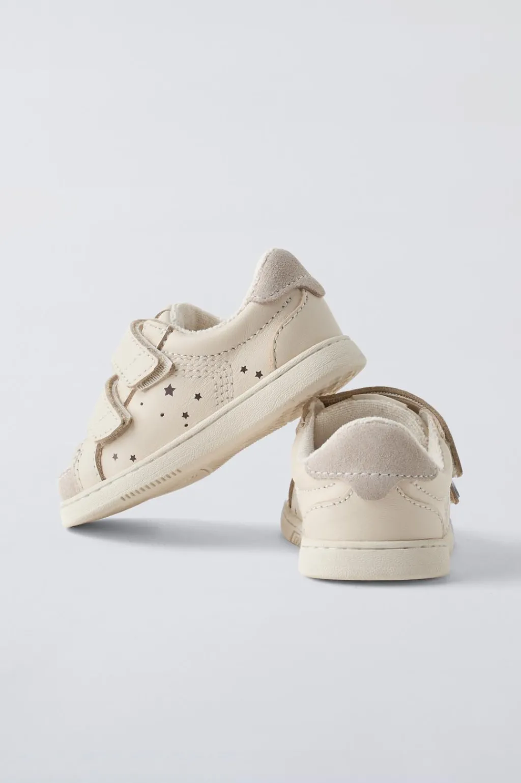 Niños ZARA 1½ - 6 Años·Zapatos|1½ - 6 Años·Zapatos<BAMBA PIEL ESTRELLAS