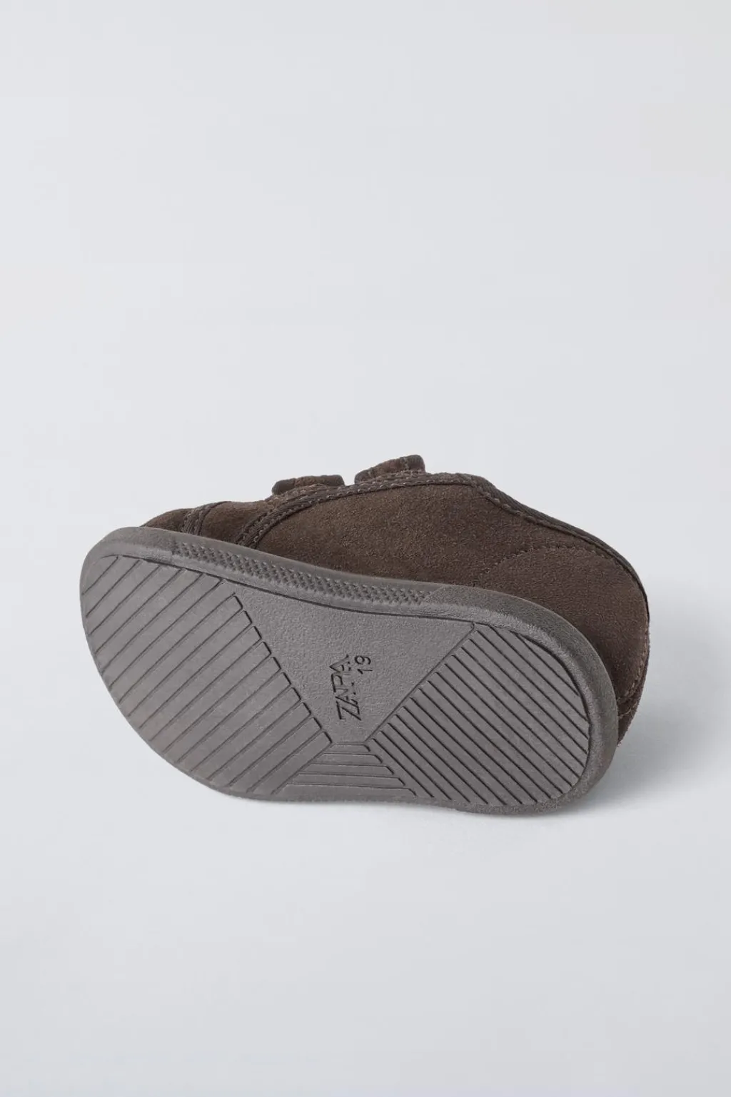 Niños ZARA 1½ - 6 Años·Zapatos|1½ - 6 Años·Zapatos<BAMBA PIEL TIRAS