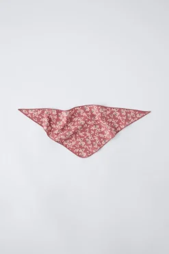 Niños ZARA 1½ - 6 Años·Accesorios|6 - 18 Meses·Accesorios / Calcetines<BANDANA FLORES PICUETA