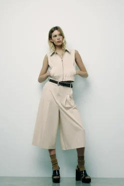Sale BERMUDA PLIEGUES Mujer Faldas / Shorts