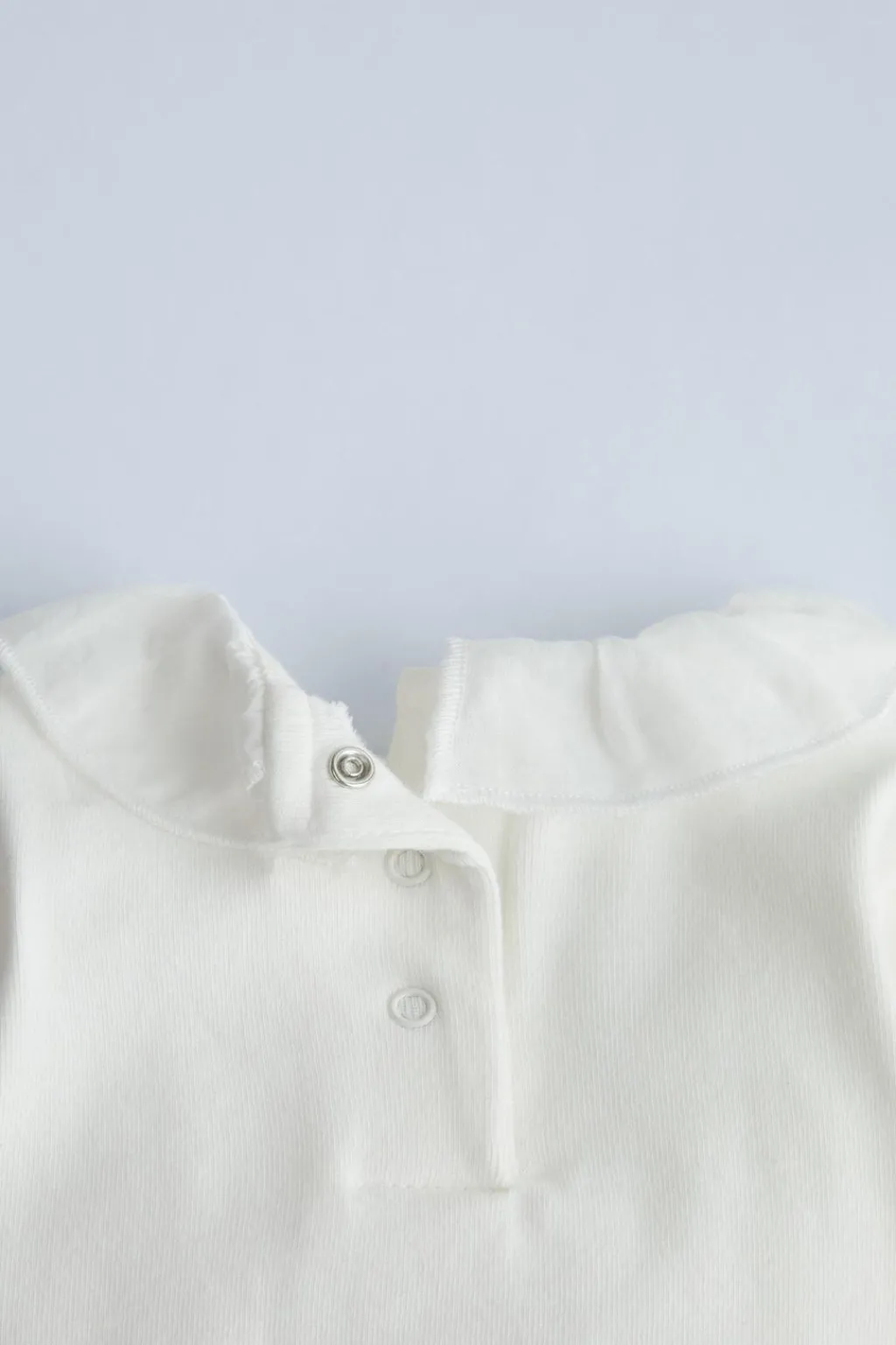 Niños ZARA 0 - 6 Meses·Bodies / Camisas|0 - 6 Meses·Camisetas<BODY COMBINADO VOLANTE