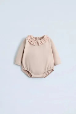 Niños ZARA 0 - 6 Meses·Bodies / Camisas<BODY CUELLO VOLANTE