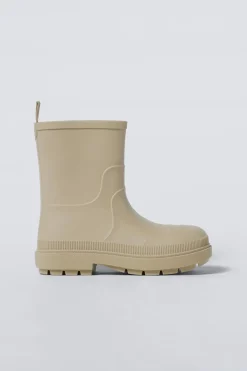 Niños ZARA 6 - 14 Años·Zapatos|6 - 14 Años·Zapatos<BOTA DE AGUA