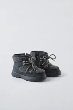 Niños ZARA 1½ - 6 Años·Zapatos|1½ - 6 Años·Zapatos<BOTA PELO CONTRASTE
