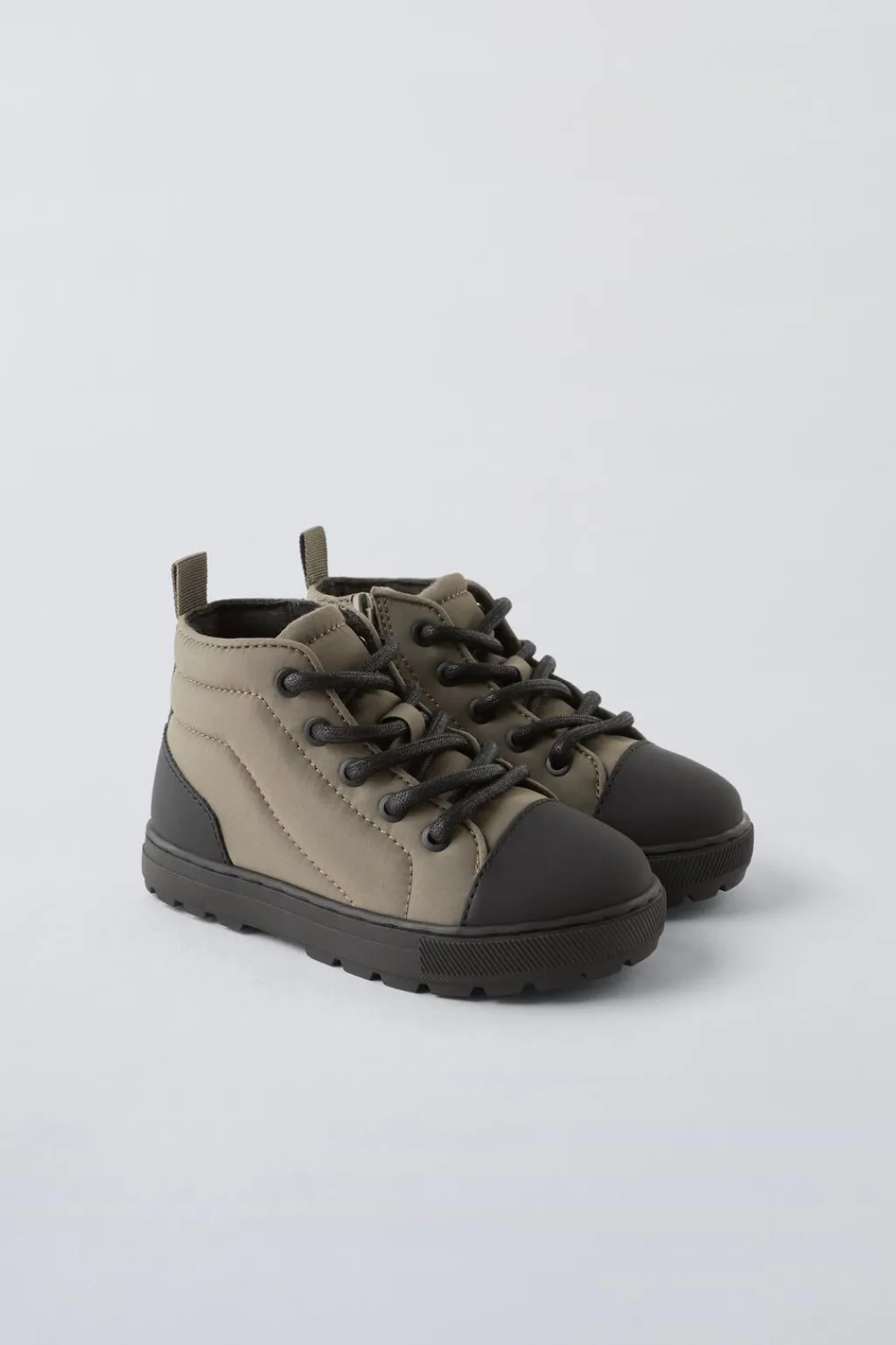 Niños ZARA 1½ - 6 Años·Zapatos<BOTÍN DEPORTIVO ACOLCHADO