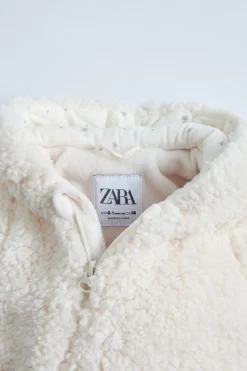 Niños ZARA 0 - 6 Meses·Sacos / Buzos|0 - 6 Meses·Básicos<BUZO BORREGUILLO CAPUCHA