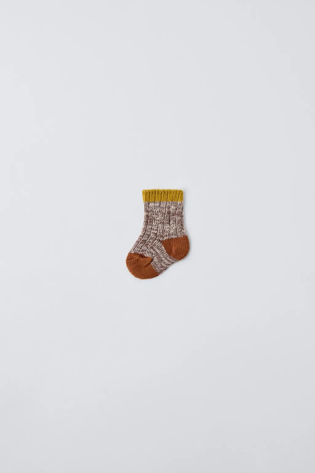 Niños ZARA 0 - 6 Meses·Punto|0 - 6 Meses·Ropa Interior / Pijamas<CALCETÍN TORZAL PUNTO