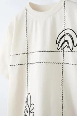Niños ZARA 6 - 14 Años·Camisetas<CAMISETA BORDADOS