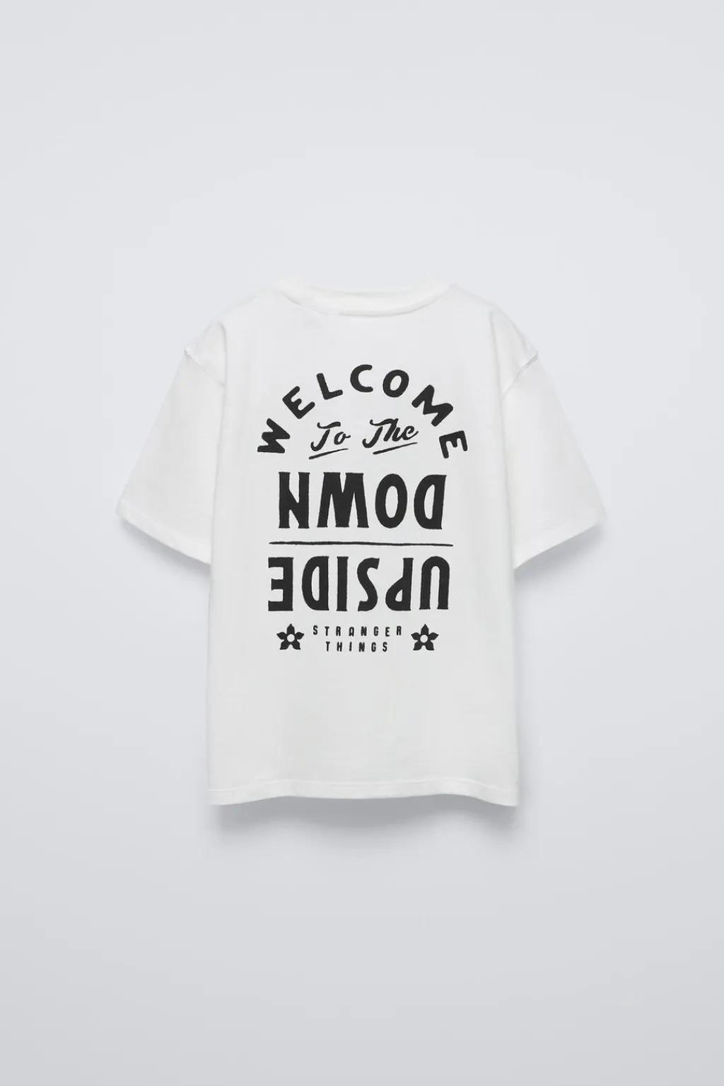 Niños ZARA 6 - 14 Años·Camisetas<CAMISETA FLOCK STRANGER THINGS ™/ © NETFLIX