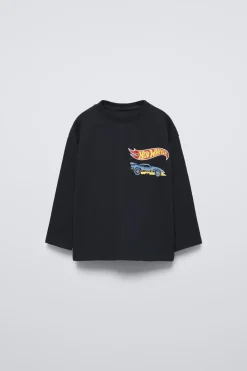 Niños ZARA 1½ - 6 Años·Camisetas|1½ - 6 Años·Total Look<CAMISETA HOT WHEELS™ MATTEL