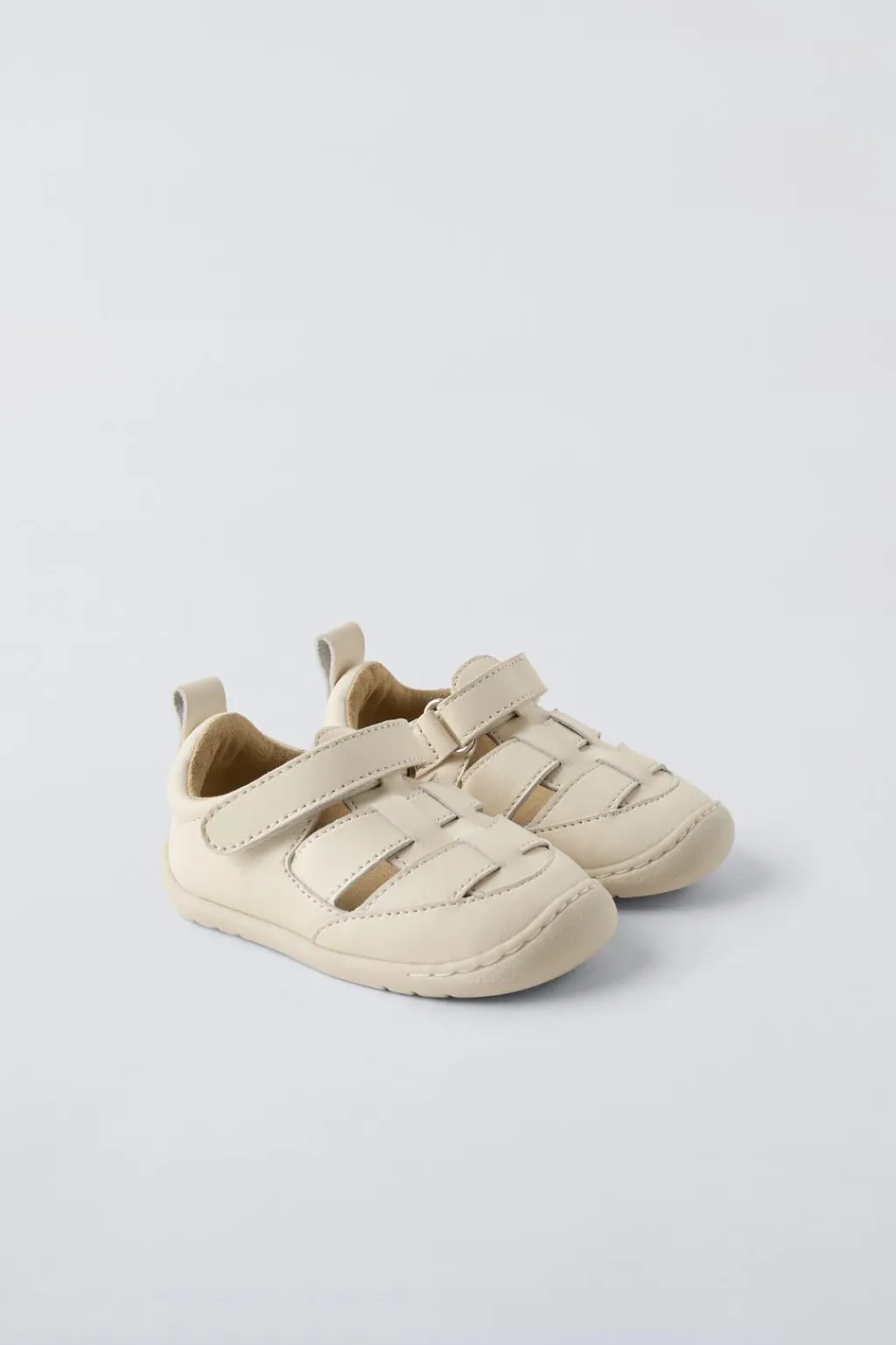 Niños ZARA 1½ - 6 Años·Zapatos|1½ - 6 Años·Zapatos<CANGREJERA PIEL REFORZADA