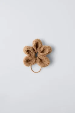 Niños ZARA 1½ - 6 Años·Accesorios|6 - 14 Años·Accesorios<COLETERO BORREUGILLO FLOR