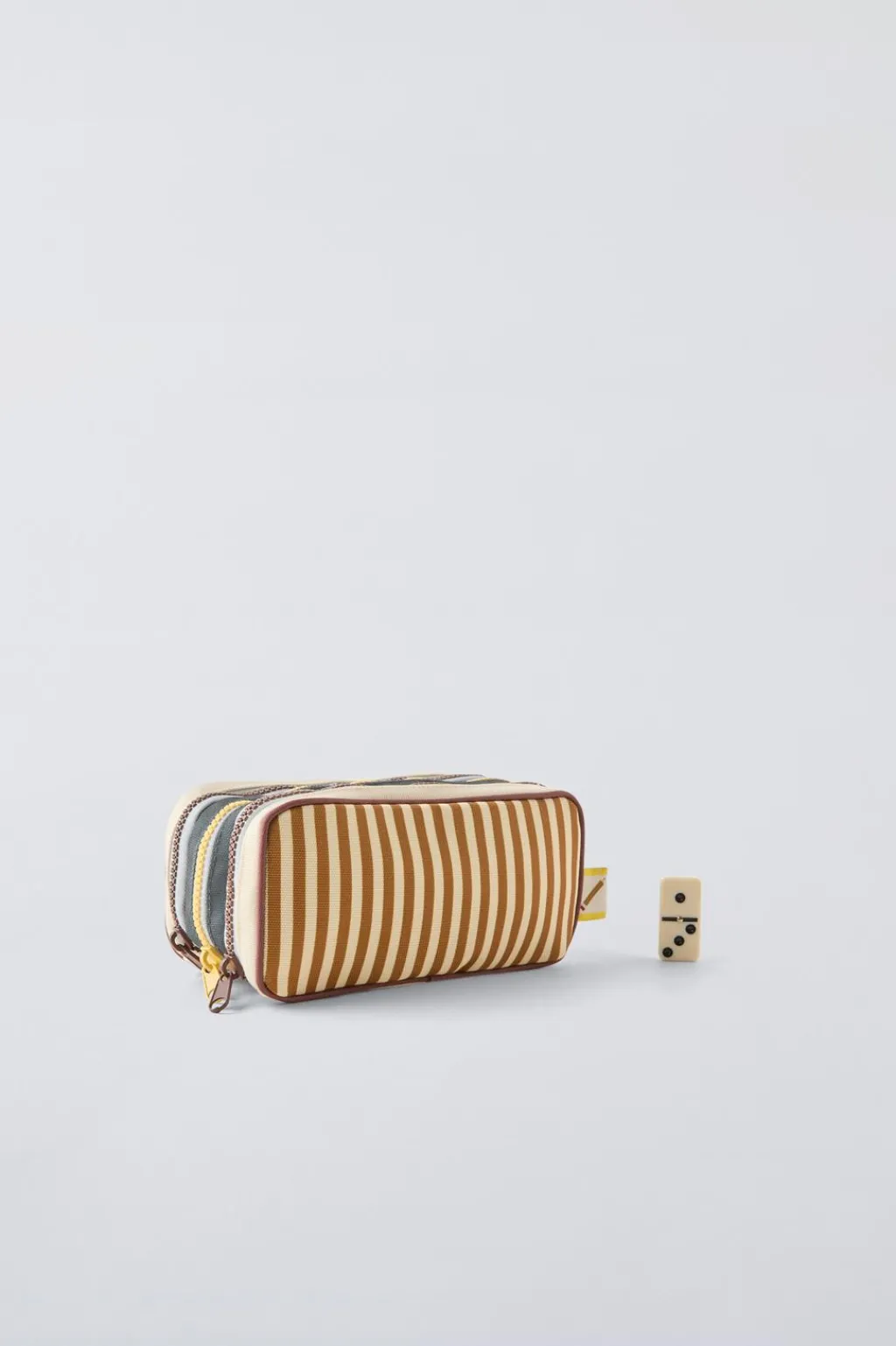 Niños ZARA 1½ - 6 Años·Bolsos / Mochilas|1½ - 6 Años·Edited / Personalizable<ESTUCHE ESCOLAR