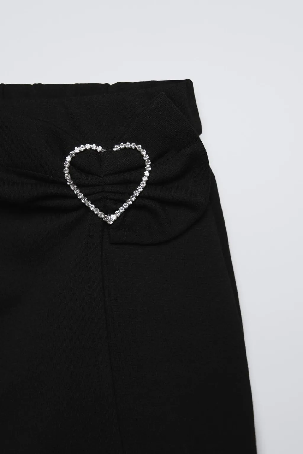 Niños ZARA 6 - 14 Años·Faldas / Bermudas<FALDA BERMUDA CORAZÓN