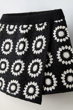 Niños ZARA 6 - 14 Años·Punto|6 - 14 Años·Faldas / Bermudas<FALDA BERMUDA CROCHET FLORES