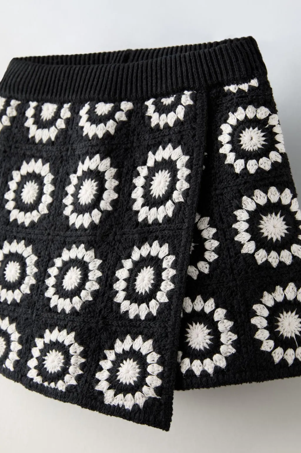 Niños ZARA 6 - 14 Años·Punto|6 - 14 Años·Faldas / Bermudas<FALDA BERMUDA CROCHET FLORES