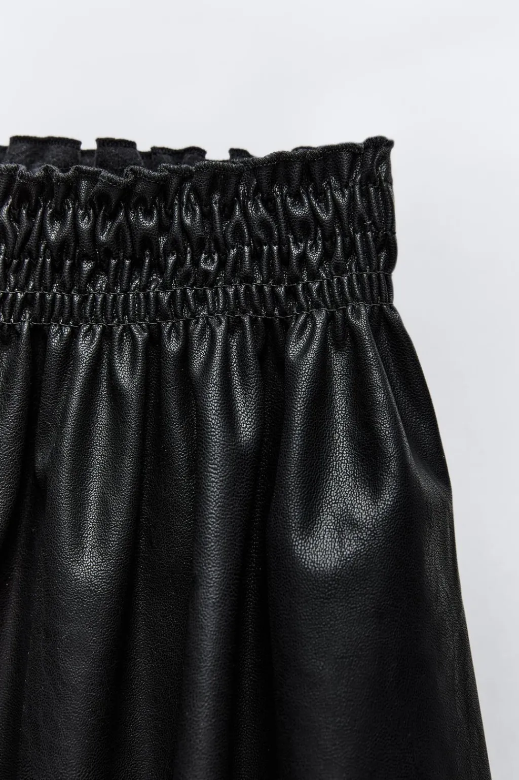 Niños ZARA 1½ - 6 Años·Faldas / Bermudas<FALDA GOMAS EFECTO PIEL