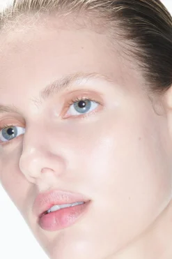 Sale HIDRATANTE ULTRALIGERA SPF50 CON COLOR Hombre Maquillaje