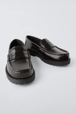 Niños ZARA 6 - 14 Años·Zapatos|6 - 14 Años·Trajes<MOCASÍN TRACK PIEL