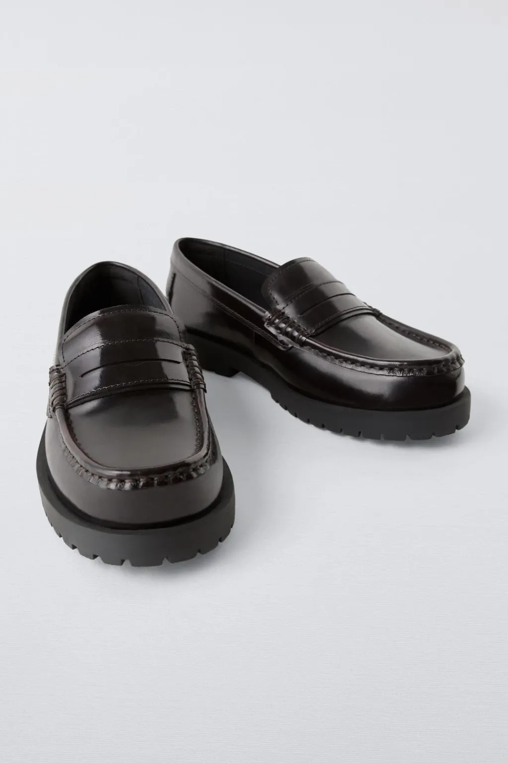 Niños ZARA 6 - 14 Años·Zapatos|6 - 14 Años·Trajes<MOCASÍN TRACK PIEL