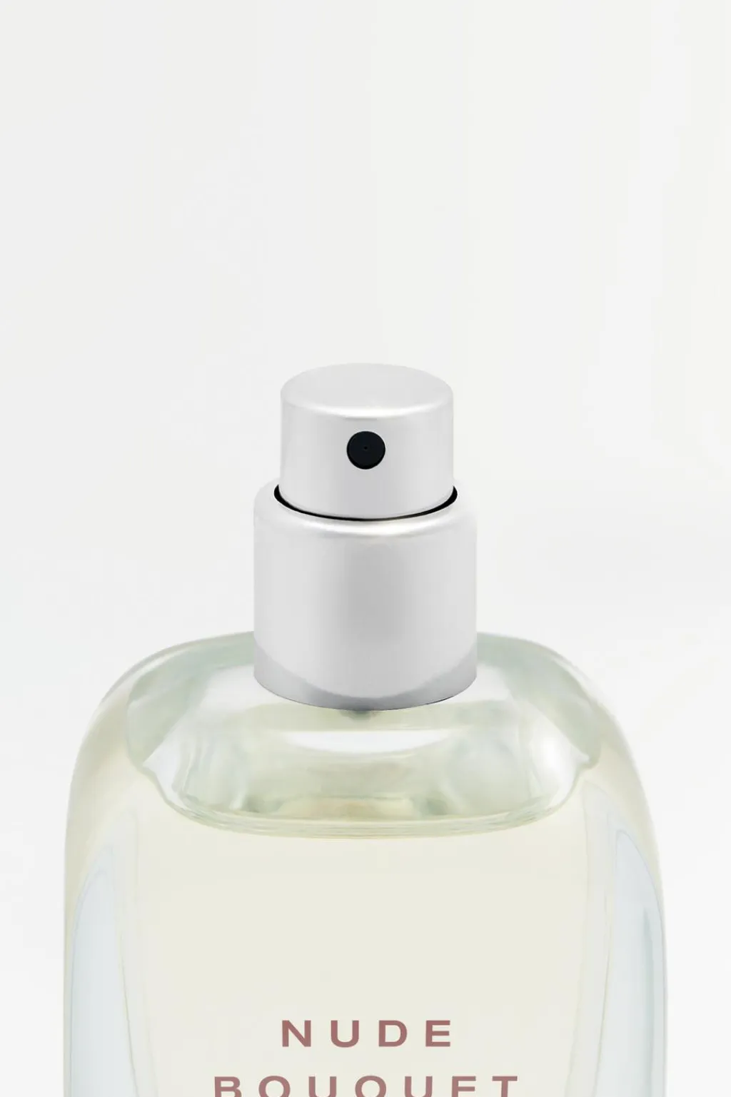 Hot NUDE BOUQUET BLUSH EDP 30ML (1.0 FL. OZ). Mujer Perfumes