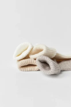 Niños ZARA 0 - 6 Meses·Ropa Interior / Pijamas|0 - 6 Meses·Básicos<PACK CUATRO CALCETINES COLORES