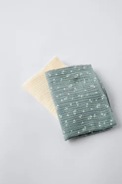 Niños ZARA 0 - 6 Meses·Básicos|6 - 18 Meses·Accesorios / Calcetines<PACK DOS MUSELINAS HOJITAS