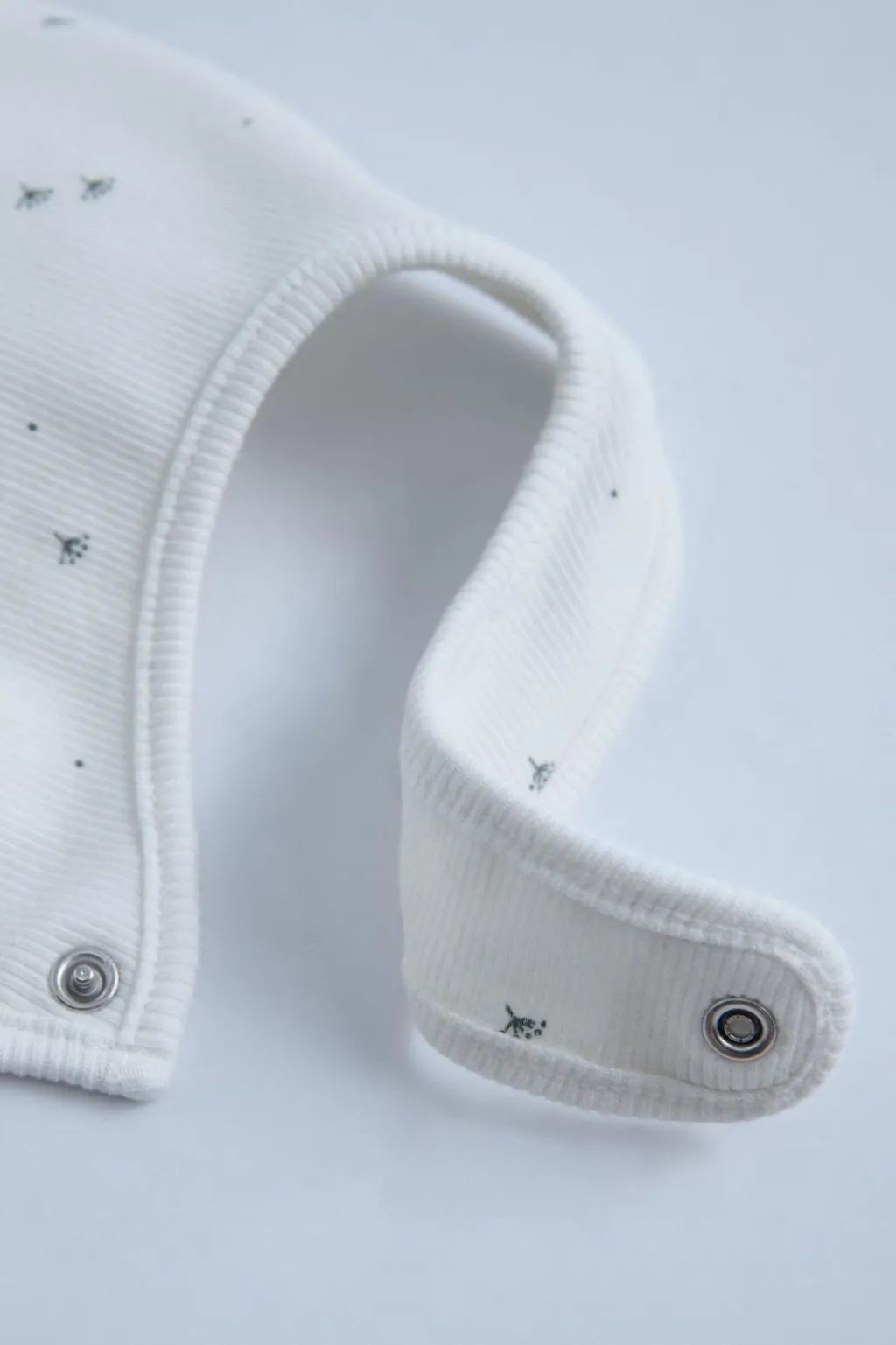 Niños ZARA 0 - 6 Meses·Homewear|0 - 6 Meses·Básicos<PACK GORRO Y BABERO RIB ESTAMPADO