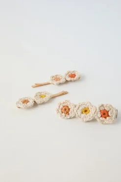 Niños ZARA 1½ - 6 Años·Accesorios|6 - 14 Años·Accesorios<PACK PASADOR PELO Y DOS PINZAS FLORES CROCHET