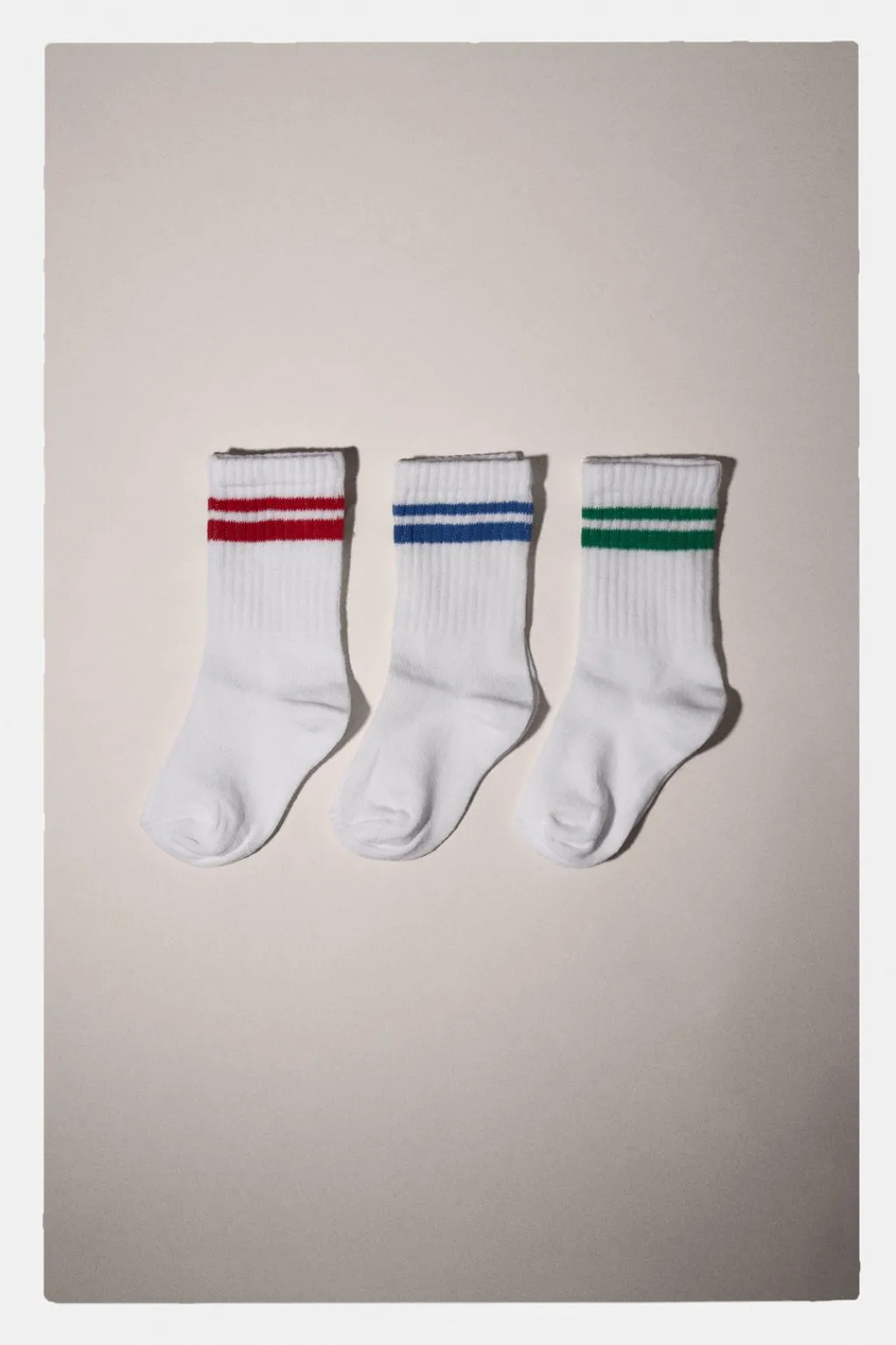 Niños ZARA 1½ - 6 Años·Ropa Interior / Calcetines|6 - 14 Años·Deporte / Jogging<PACK TRES CALCETINES LARGOS BANDAS DEPORTIVAS