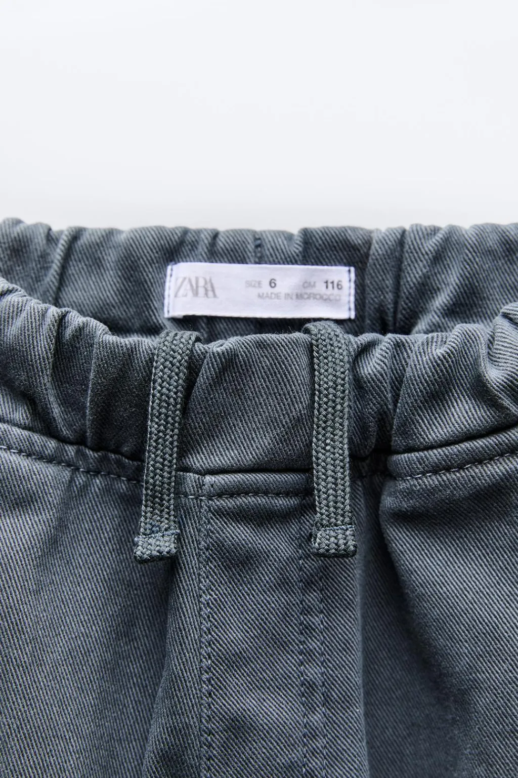 Niños ZARA 6 - 14 Años·Pantalones<PANTALÓN BARREL SARGA BOLSILLOS