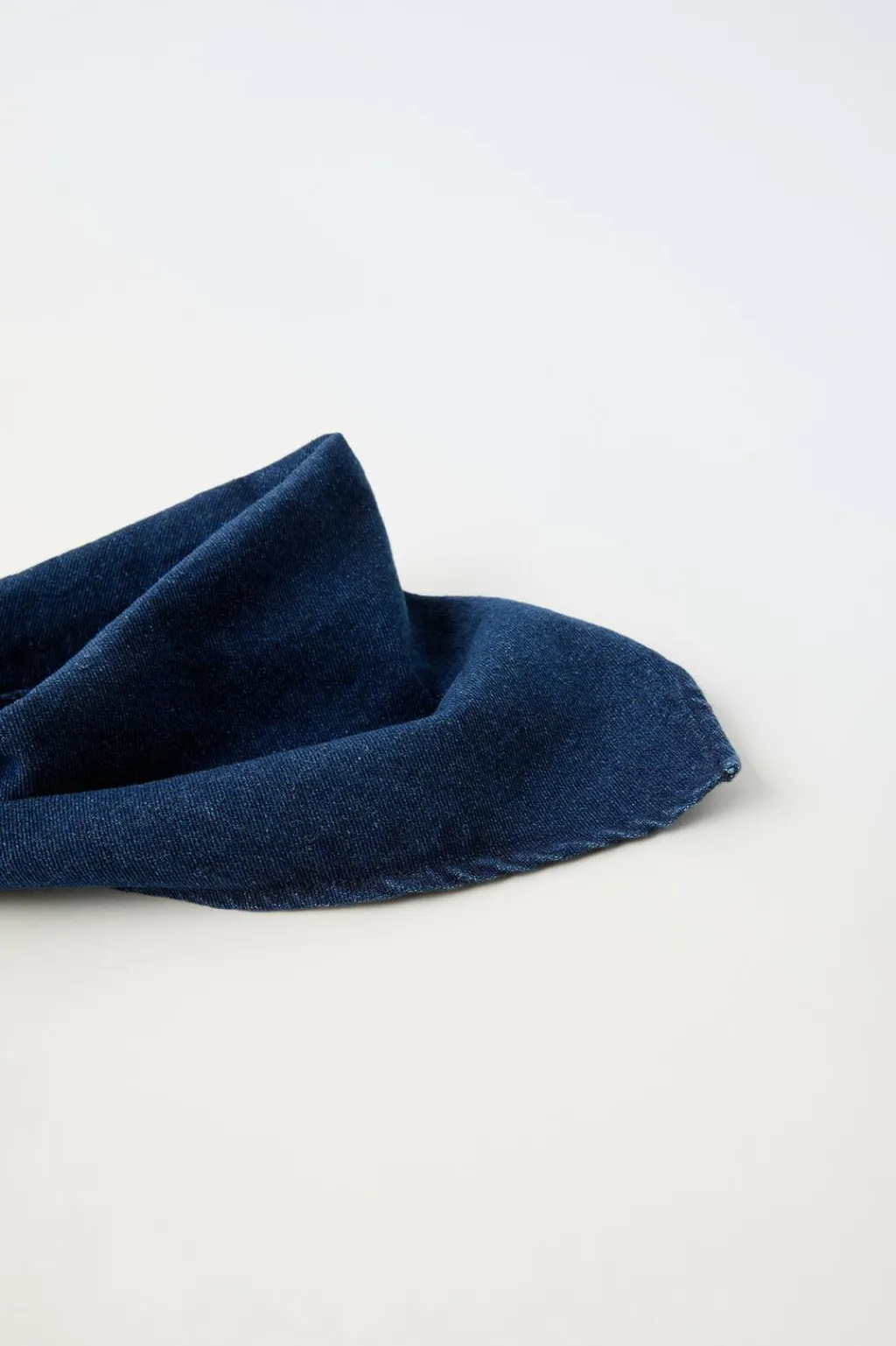 Niños ZARA 1½ - 6 Años·Accesorios|6 - 14 Años·Accesorios<PAÑOLETA TRIANGULAR DENIM