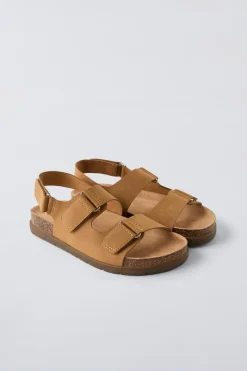Niños ZARA 6 - 14 Años·Zapatos|6 - 14 Años·Zapatos<SANDALIA BÁSICA