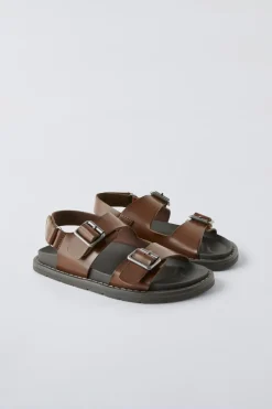 Niños ZARA 6 - 14 Años·Zapatos|6 - 14 Años·Zapatos<SANDALIA HEBILLAS