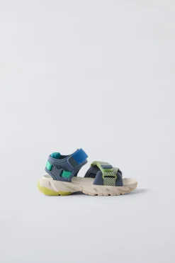 Niños ZARA 1½ - 6 Años·Zapatos|1½ - 6 Años·Zapatos<SANDALIA TÉCNICA