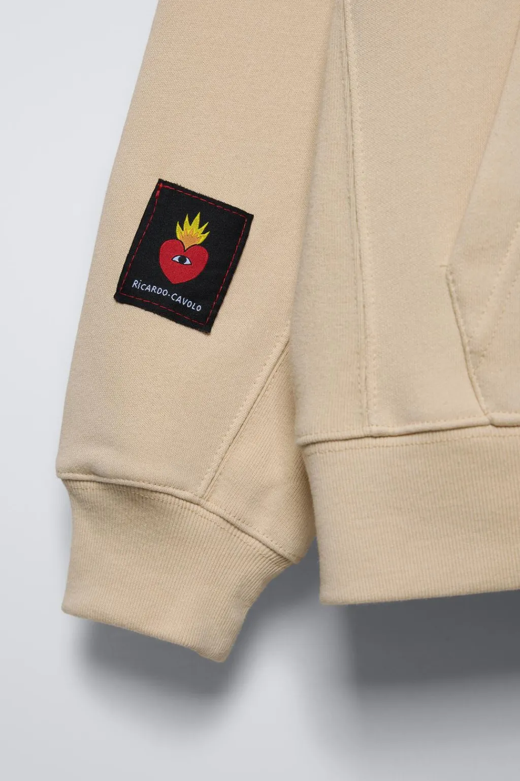 Niños ZARA 6 - 14 Años·Sudaderas<SUDADERA CAPUCHA X RICARDO CAVOLO