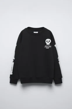 Niños ZARA 6 - 14 Años·Sudaderas|6 - 14 Años·Total Look<SUDADERA HUESOS ESQUELETO Y CALAVERA